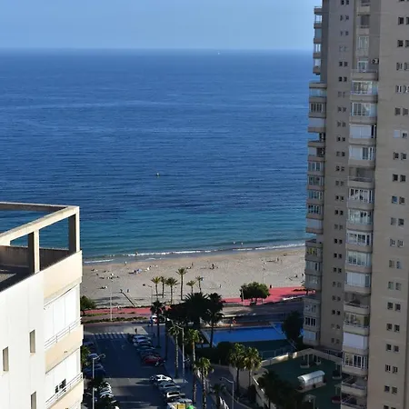 Lägenhet Pintor Rosales Poniente